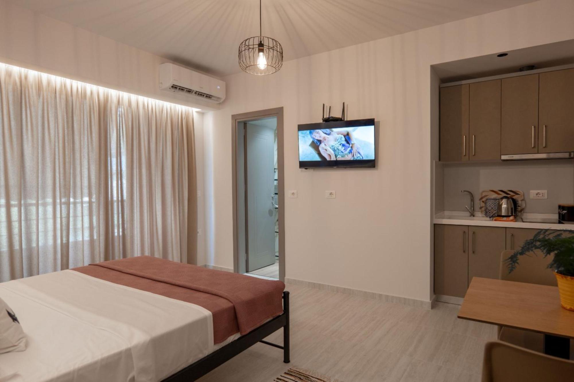 Aleksandra Apartments Sarandë Exterior foto