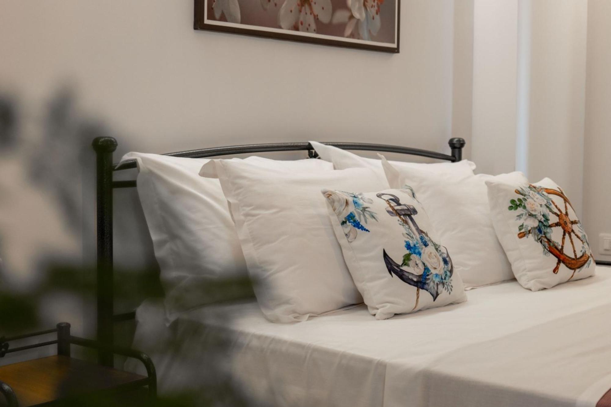 Aleksandra Apartments Sarandë Exterior foto